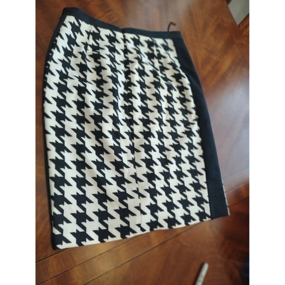 Kelly & Diane Black White Houndstooth Pencil Skirt Front Vent Size 6